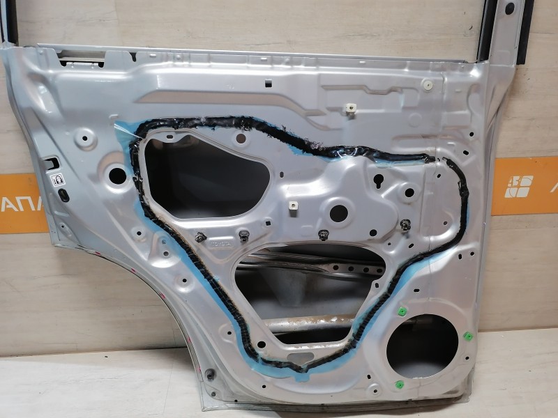 Prado 150 №2 дверь задняя левая