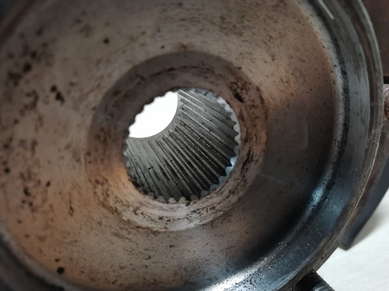 Prado 150 №2 кулак передний левый в сборе