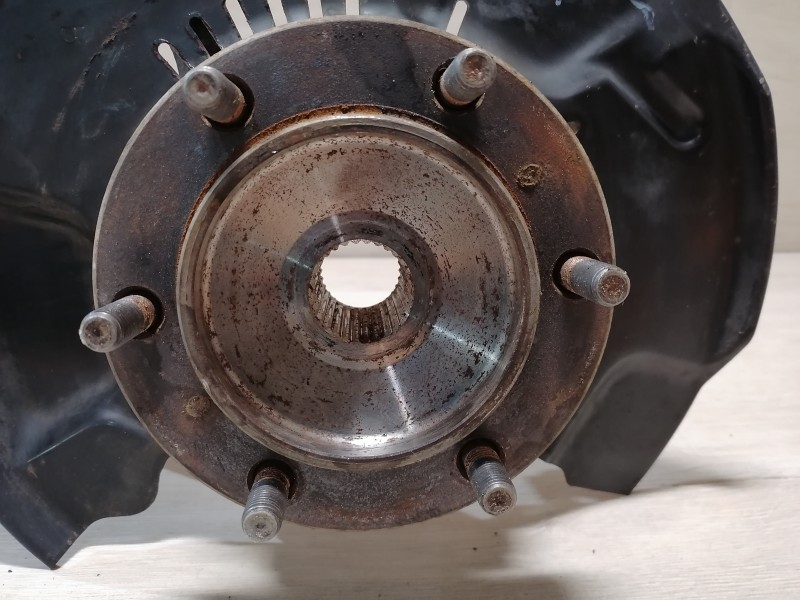 Prado 150 №2 кулак передний правый в сборе