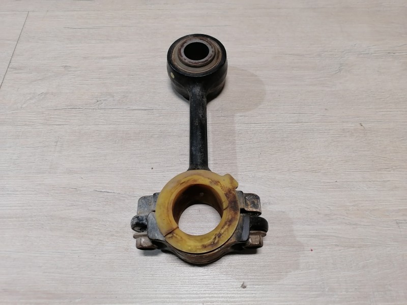 Prado 150 №2 стойка стабилизатора передняя правая