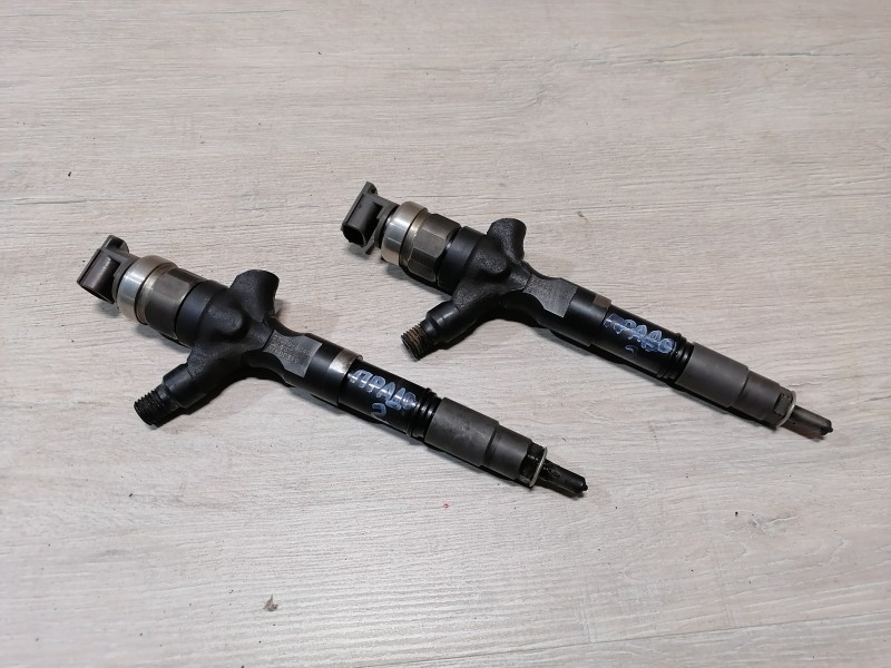 Prado 150 №2 форсунка топливная
