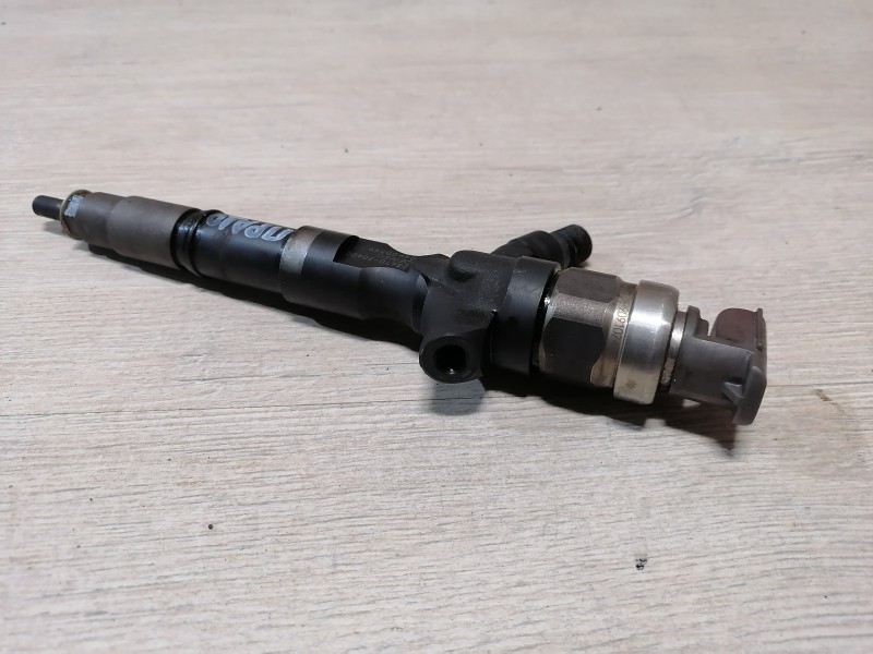 Prado 150 №2 форсунка топливная