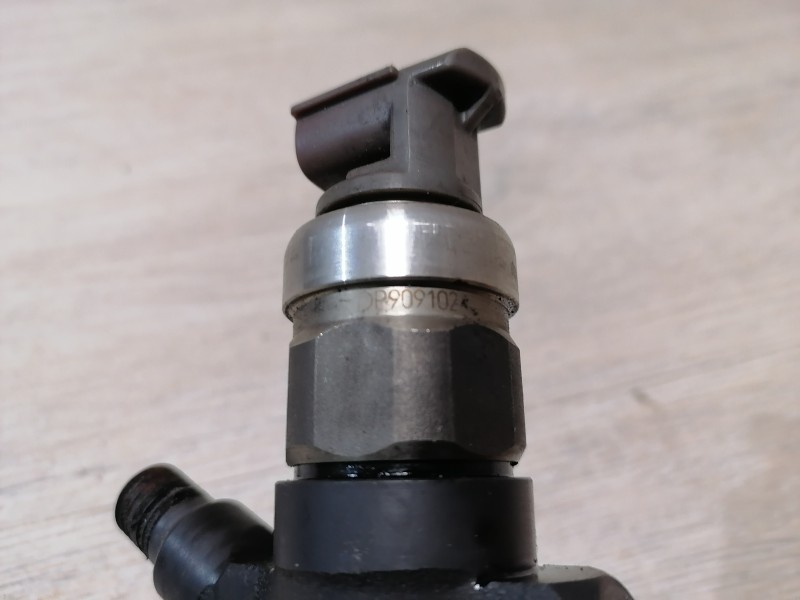Prado 150 №2 форсунка топливная