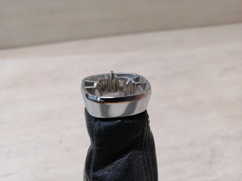 Prado 150 №2 кожух ручки кулисы акпп