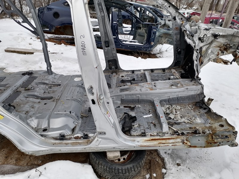 Prado 150 №2 крыло заднее правое четверть деф