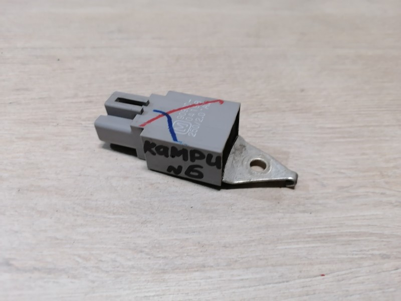 Camry v40 №6 конденсатор 9098004198
