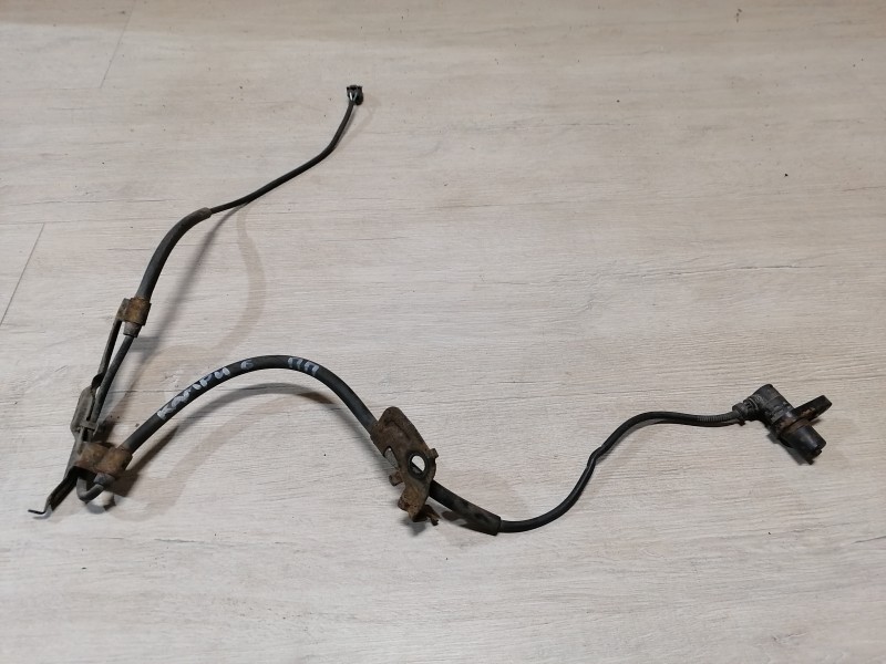 Camry v40 №6 датчик АБС передний правый