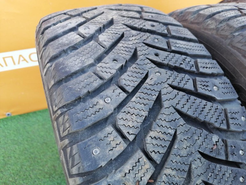 Camry v40 №6 шина 215/60 R16 TOYO зима шипы 18год