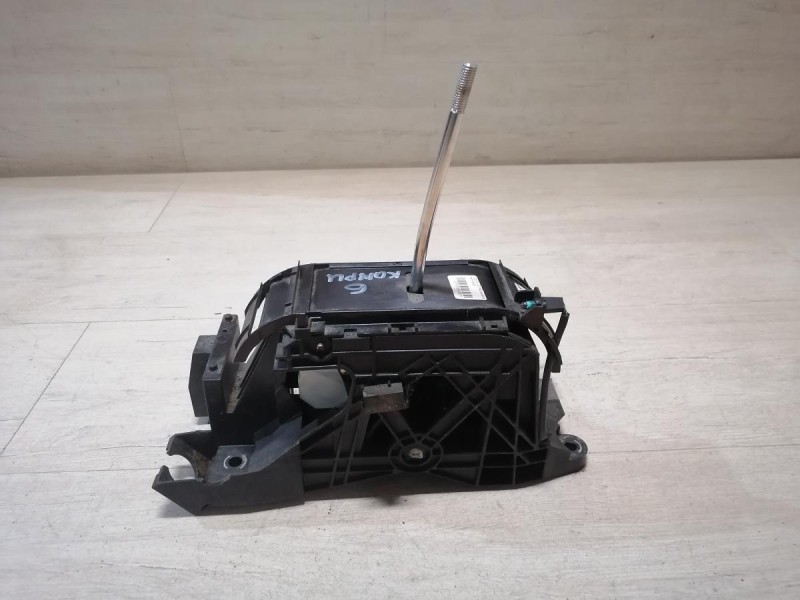 Camry v40 №6 кулиса акпп деф двс 2,4