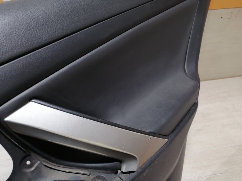 Camry v40 №6 обшивка двери задняя правая