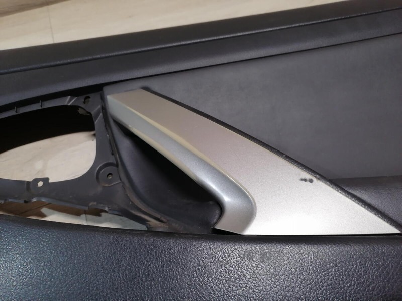 Camry v40 №6 обшивка двери задняя правая эл деф кожа