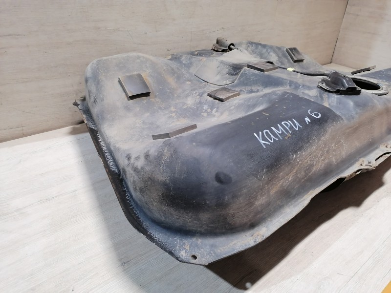 Camry v40 №6 бензобак