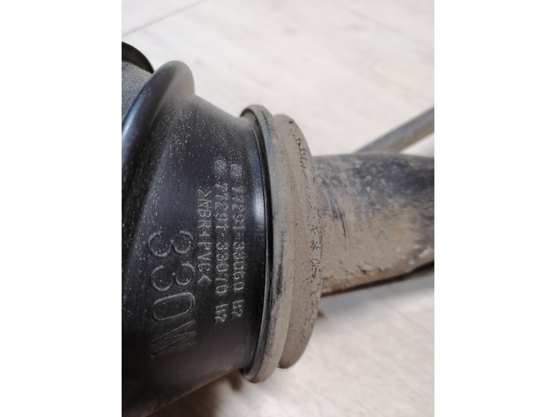 Camry v40 №6 горловина бензобака
