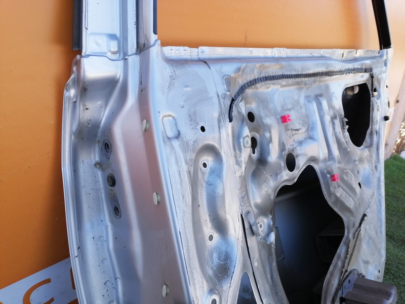 Camry v40 №6 дверь задняя правая