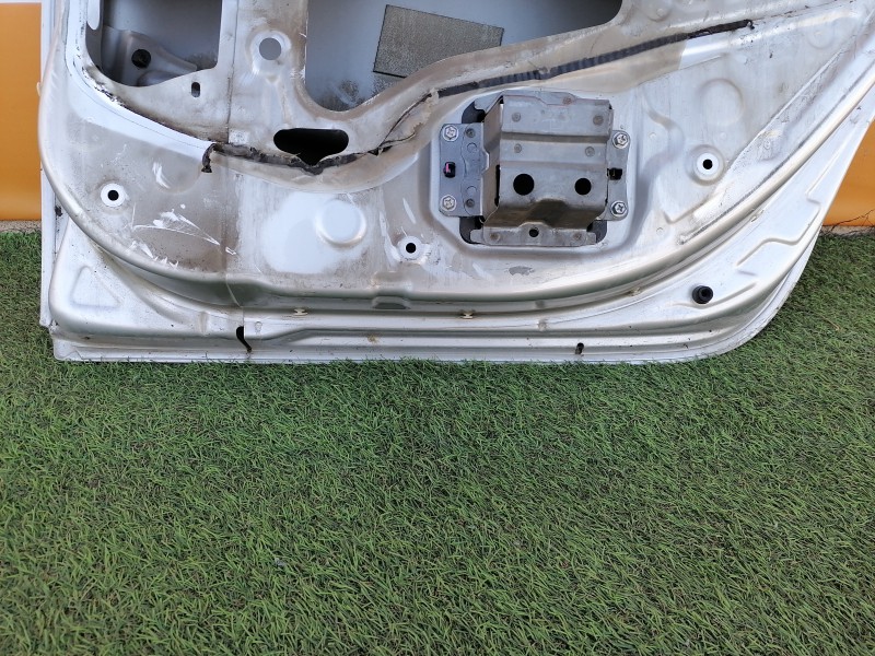 Camry v40 №6 дверь задняя правая