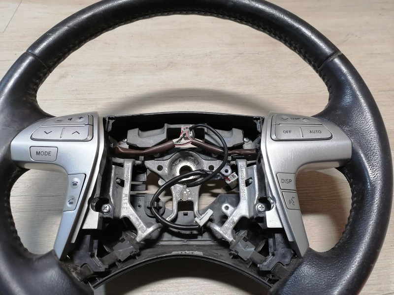 Camry v40 №6 руль деф