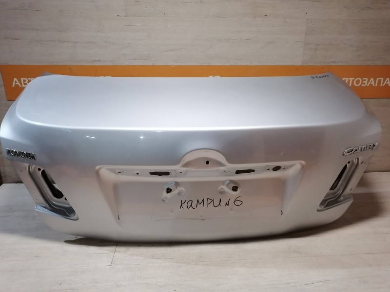 Camry v40 №6 крышка багажника