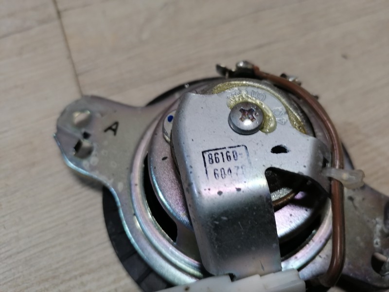 Prado 150 №2 динамик передний пищалка