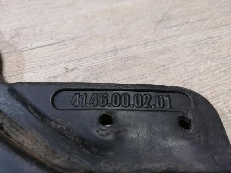 Sandero №13 брызговик задний левый