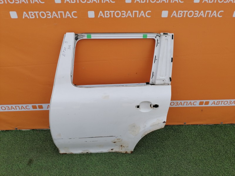 Yeti №3 дверь задняя левая