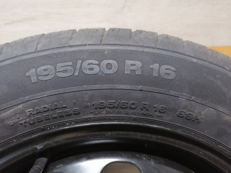 Yeti №3 запаска 195/60 R16 континенталь диск штамповка