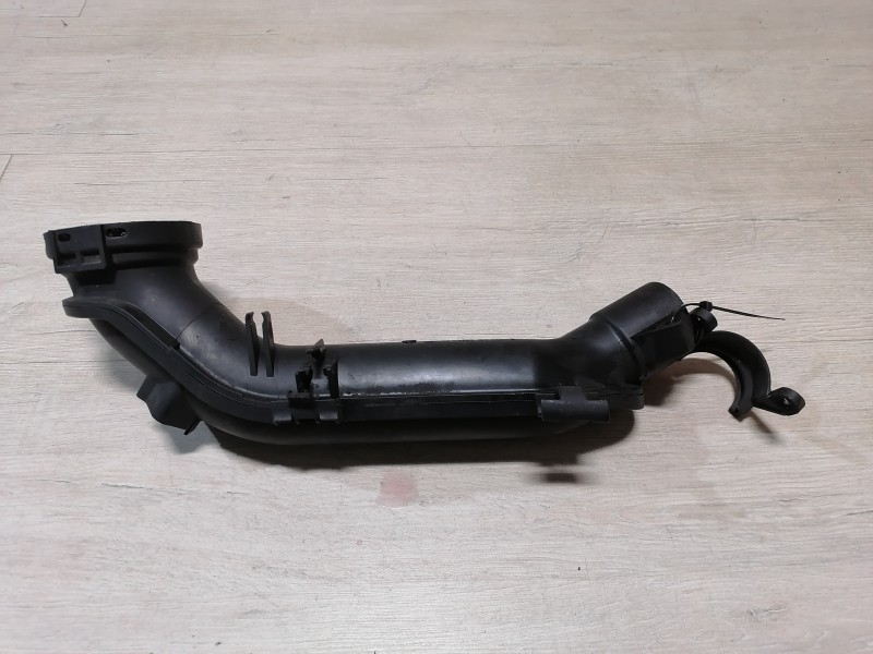 Yeti №3 патрубок интеркуллера 03f145673f
