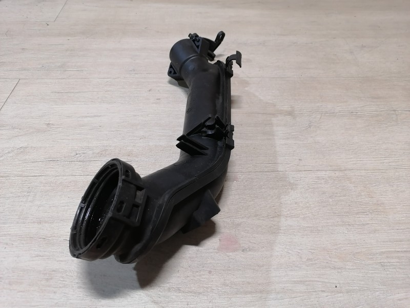 Yeti №3 патрубок интеркуллера 03f145673f