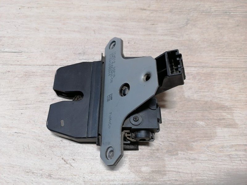 Focus 3 №6 замок багажника