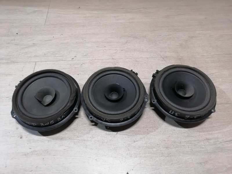 Focus 3 динамик задний