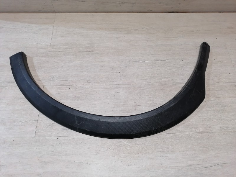 Subaru XV расширитель крыла передний правый