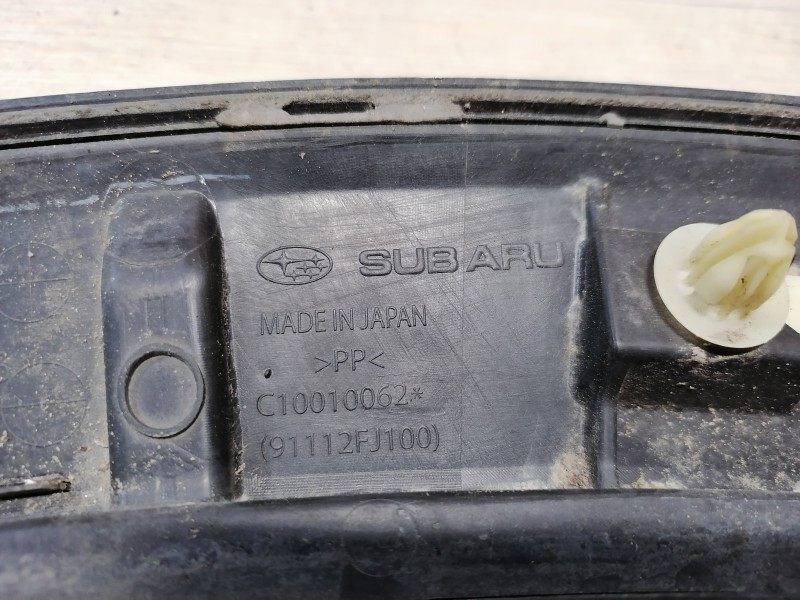 Subaru XV расширитель крыла передний правый