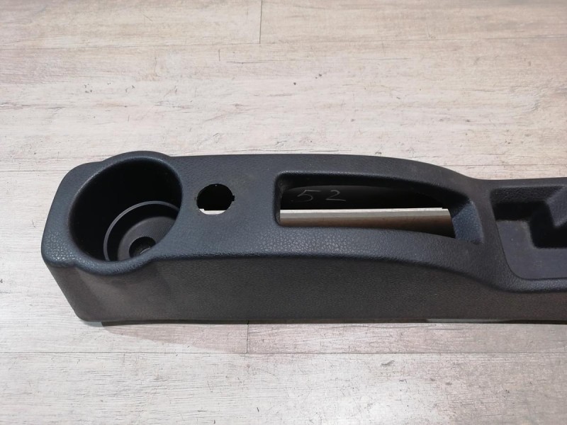 Logan 2 консоль центральная в сборе рест