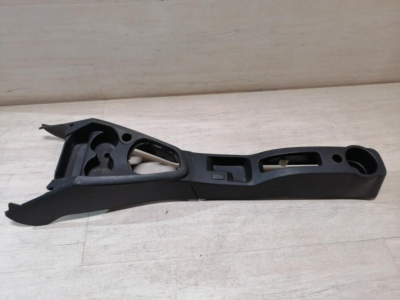 Logan 2 консоль центральная в сборе рест