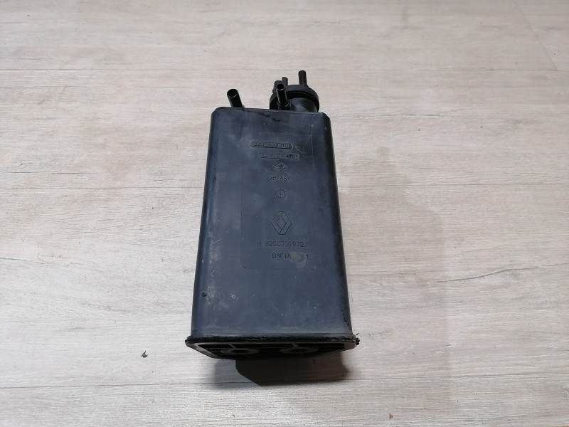 Duster №5 абсорбер топливный