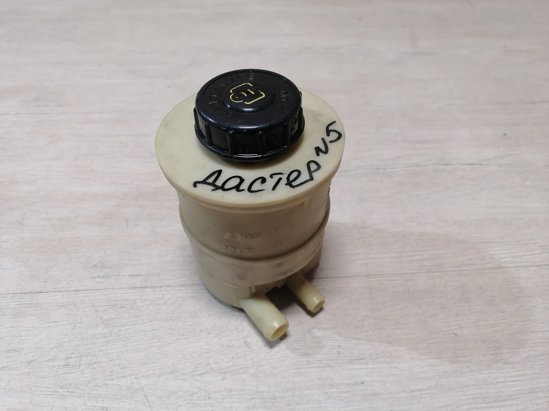 Duster №5 бачок ГУР