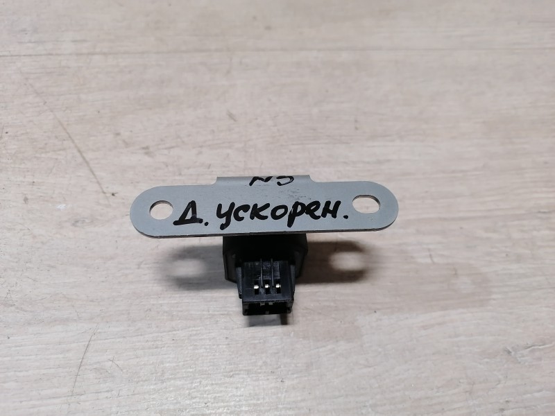 Duster №5 датчик ускорения