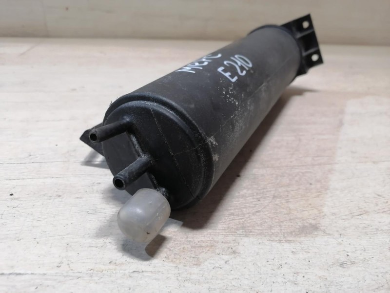 Mercedes E210 абсорбер топливный