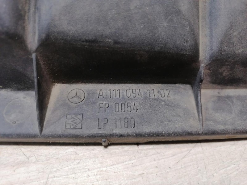 Mercedes E210 крышка корпуса воздушного фильтра