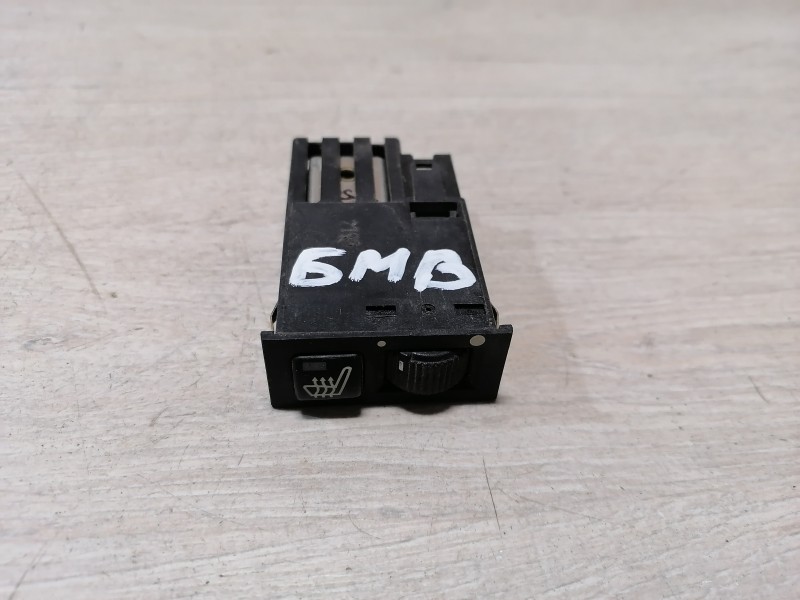 BMW E39 кнопка подогрева сидений