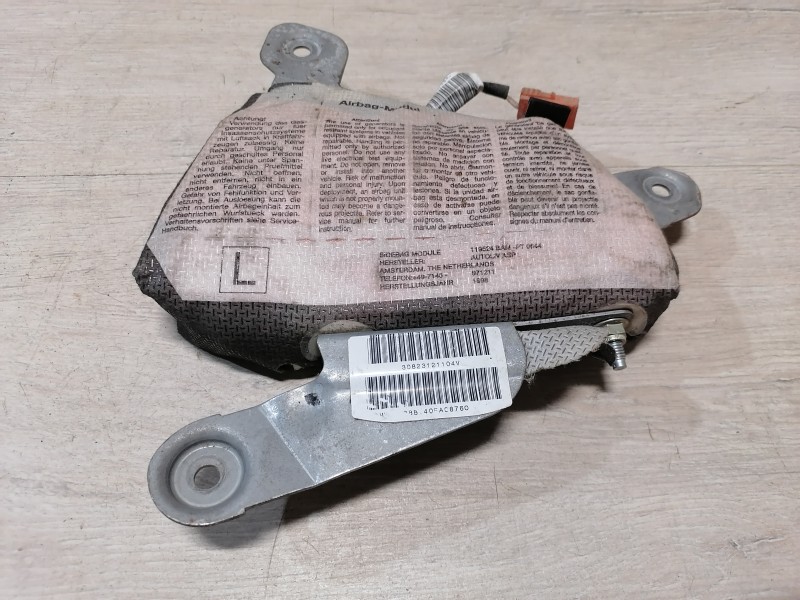 BMW E39 подушка в сиденье левая