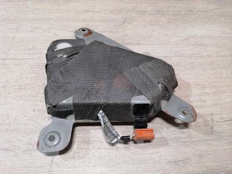 BMW E39 подушка в сиденье левая