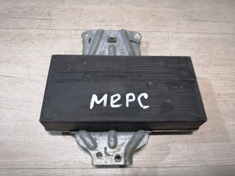 Mercedes E210 подушка безопасности в дверь переднйй правая