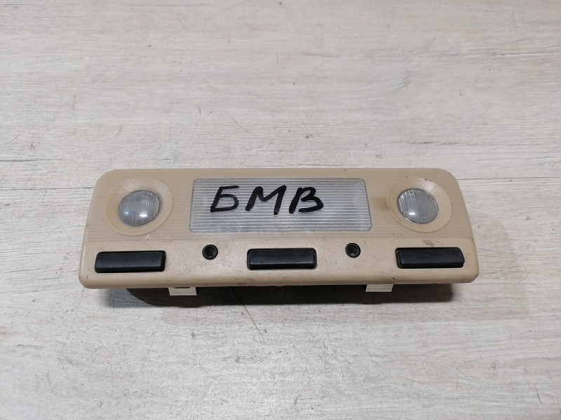 BMW E39 плафон салона передний