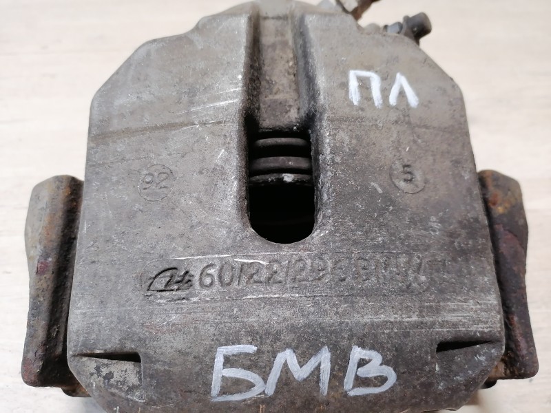 BMW E39 суппорт передний левый