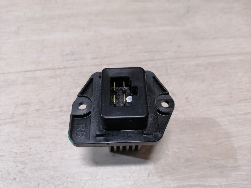 Rio 3 №7 резистор печки