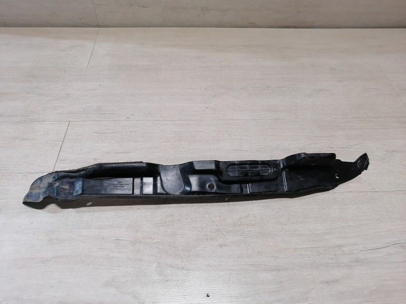 Rio 3 №7 пыльник крыла передний левый