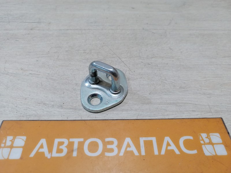 Rio 3 №7 петля замка двери