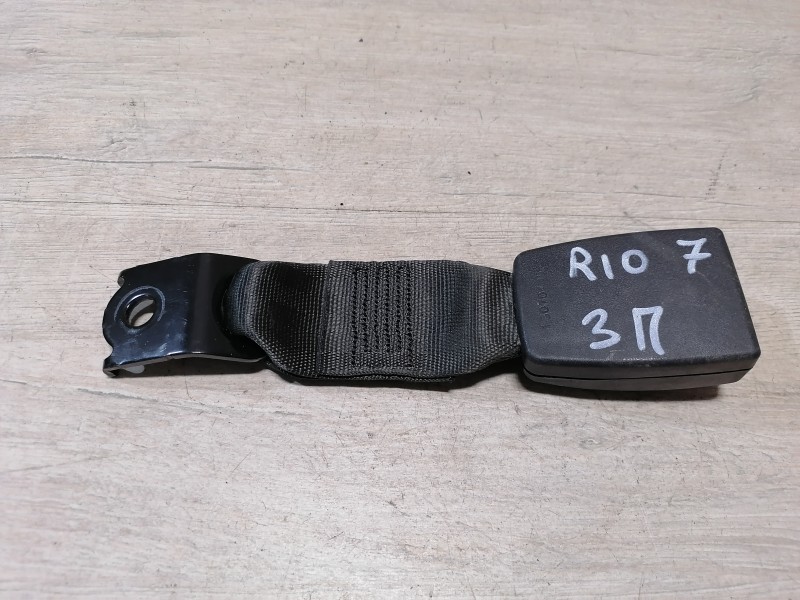 Rio 3 №7 замок ремня безопасности задний
