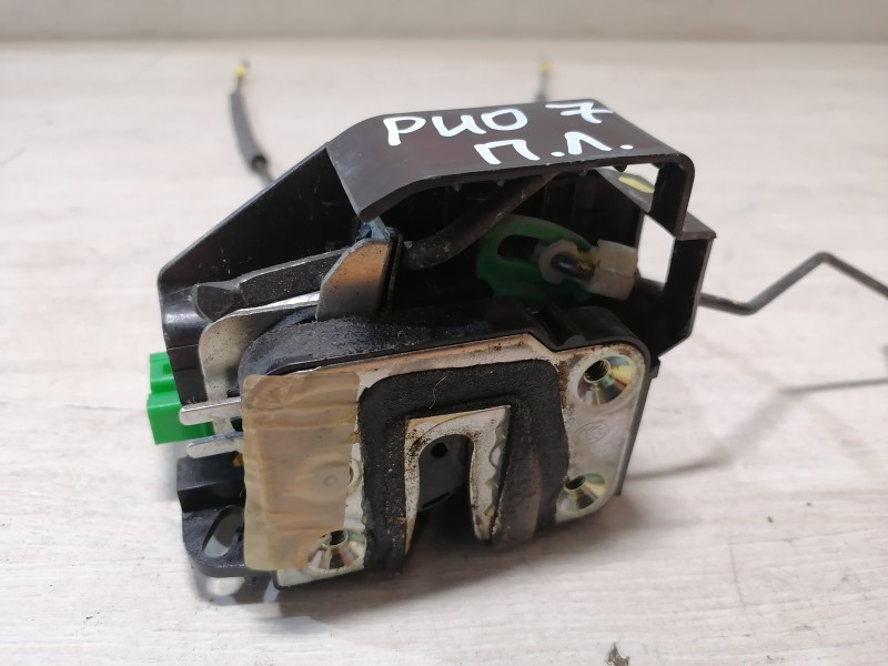 Rio 3 №7 замок двери передний левый 5к