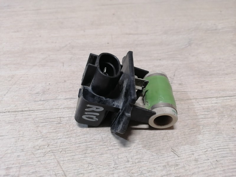 Rio 3 №7 резистор вентилятора охлаждения двигателя